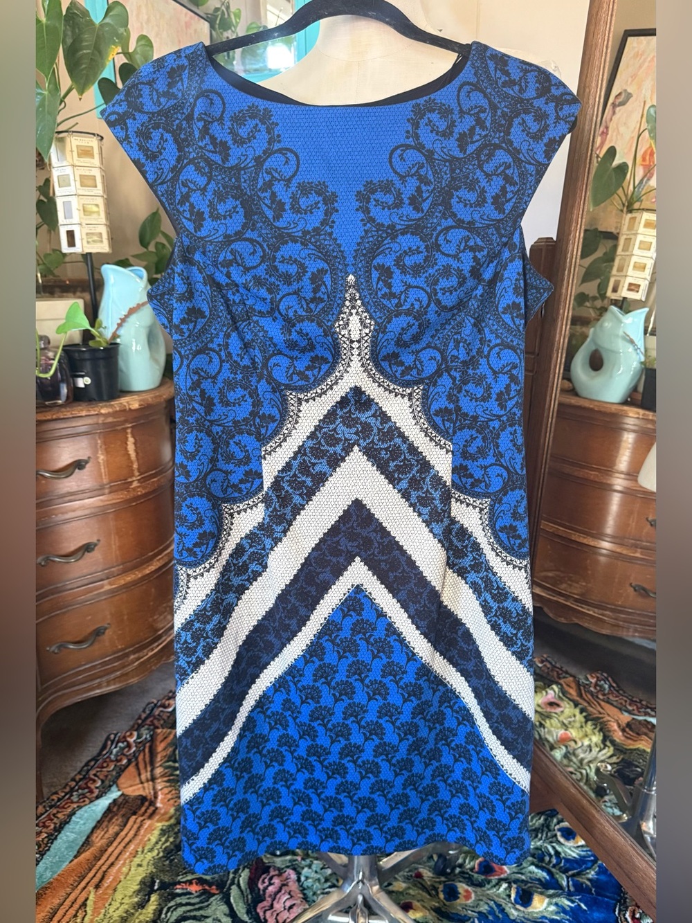 London Style Collection Geometric Lace Print Cap Sleeve Sheath Dress Size 12 - Picture 8 of 12